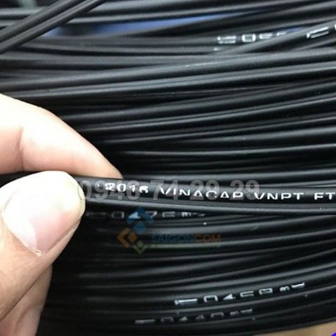 Dây thuê bao quang bọc chặt FTTH-SS-1C, sợi G657, bọc nhựa PVC/7x0,33/FRP 0.45