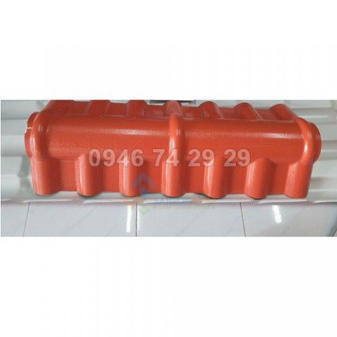 Tấm úp nóc mái tôn nhựa (5 sóng)  dài :1.080mm,DTSD: 1.000mm  dày 2.5mm