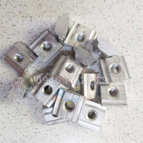 Con trượt nhôm 20x20mm cho phụ kiện pin mặt trời